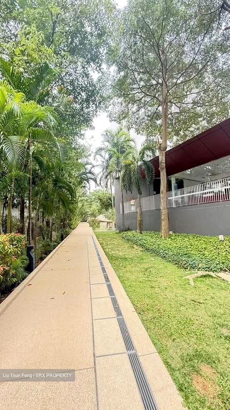 Sea Esta (D18), Condominium #634145331